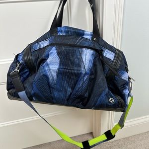 LULULEMON BAG